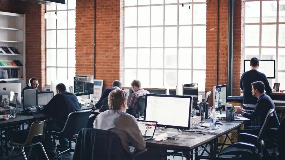 Как выбрать веб-студию в Междуреченске по кейсам